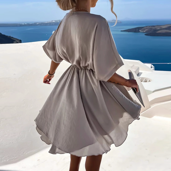Daniela - Chic Flowy Dress